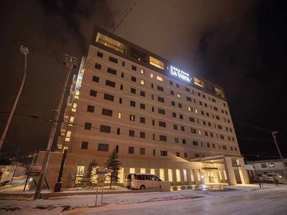 La Vista Furano Hills Natural Hot Spring Екстериор снимка